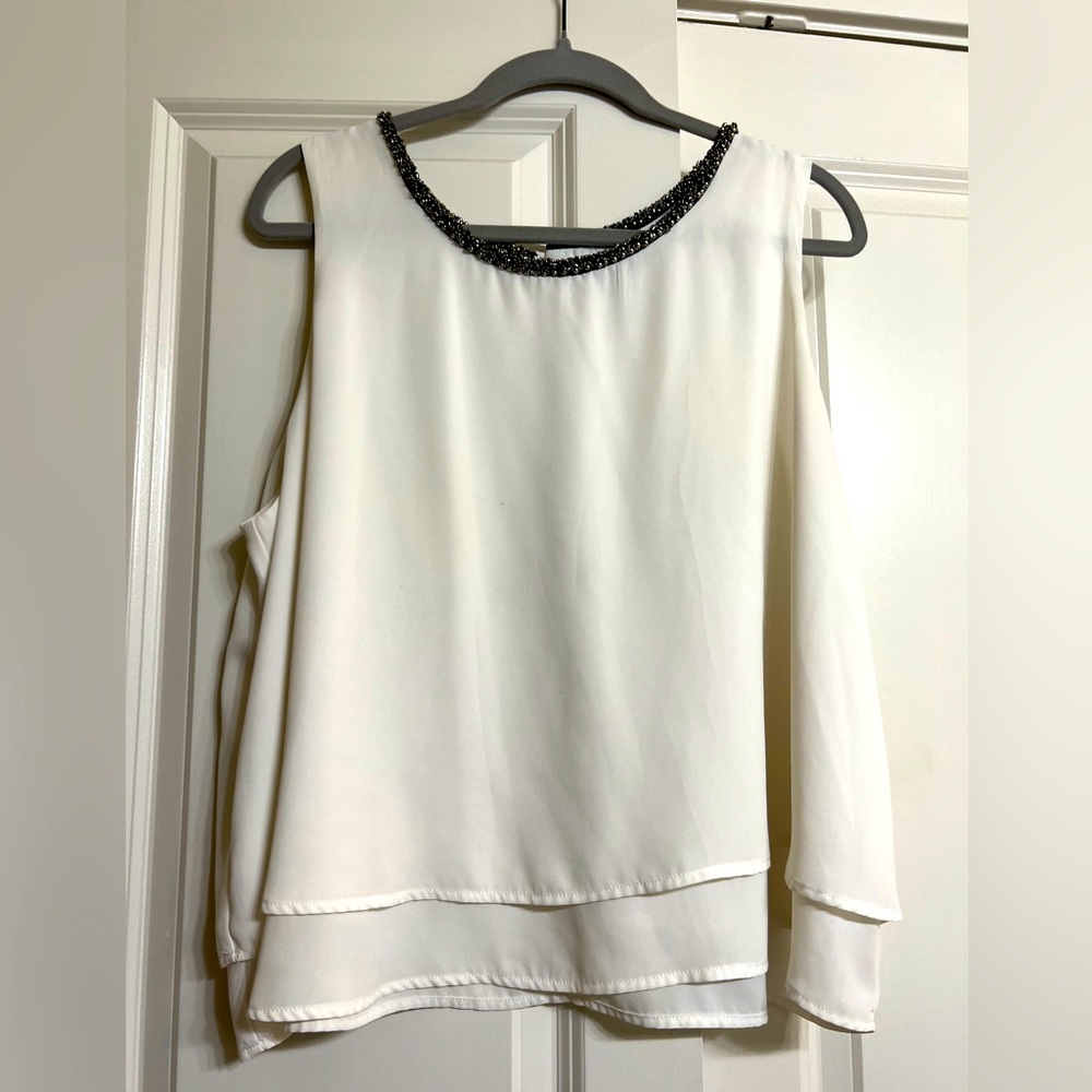 Sleeveless Beaded Neckline Blouse